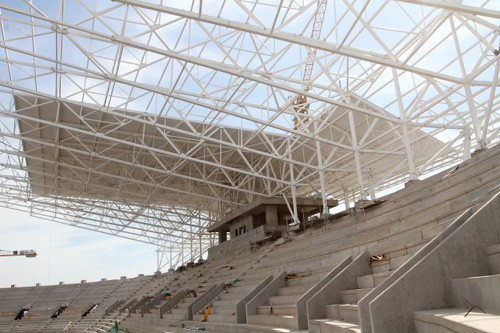Cobertura da Arena do Grêmio ganha telhado 4