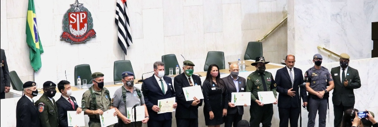 Assembleia Legislativa de São Paulo faz homenagem nesta sexta-feira 12 de novembro a policiais militares por combate a mega-assalto a bancos em Araçatuba...