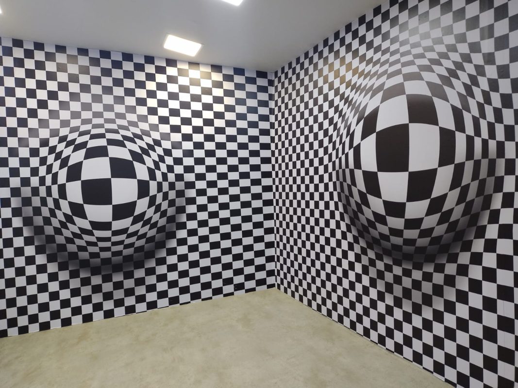 O maior acervo de ilusão de ótica do mundo, o Museu das Ilusões permanece em exposição em São Paulo até o final de junho