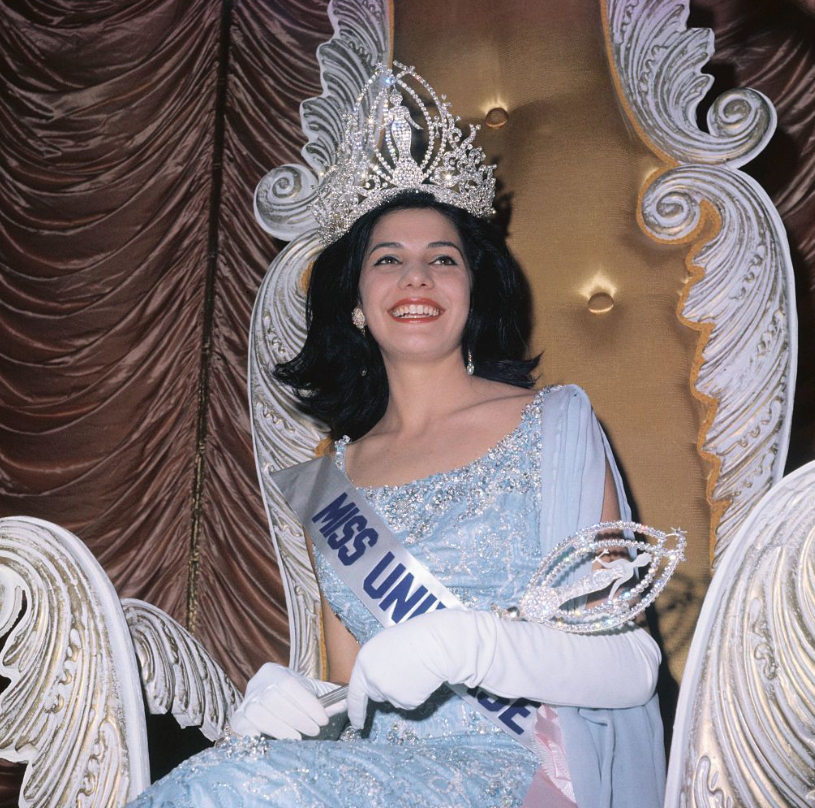 Tributo a Ieda Maria, nossa primeira Miss Universo 2 Ieda Maria levou uma vida simples, dedicando-se ao lar e a participar de eventos sociais para os quais era convidada