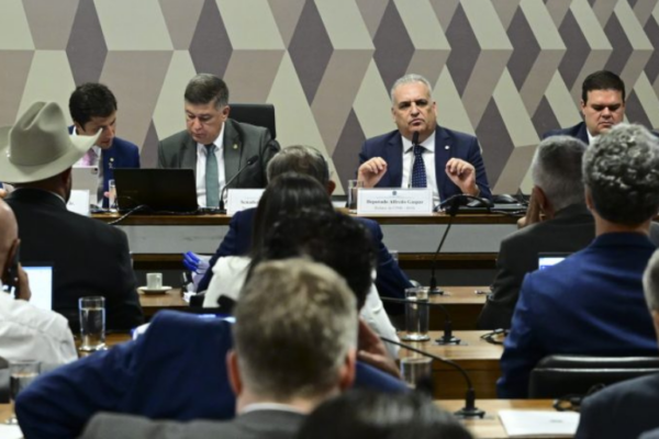 O encerramento da Comissão Parlamentar Mista de Inquérito (CPMI) do Instituto Nacional do Seguro Social (INSS) provocou reações imediatas e, em muitos casos,...