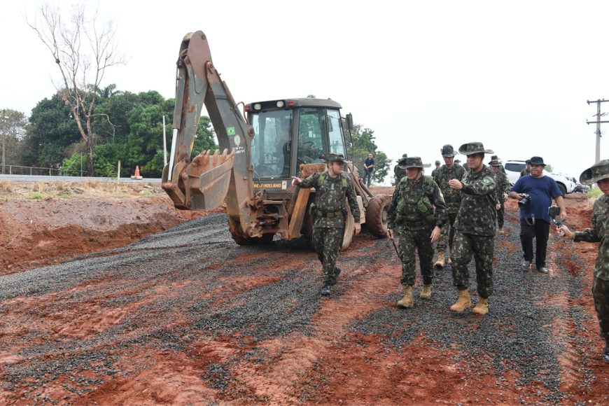 Você conhece o Exército Brasileiro? 5 O Exército Brasileiro é muito mais do que uma instituição de defesa; é um dos pilares mais sólidos sobre os quais se ergue a soberania da nação. Com presença...