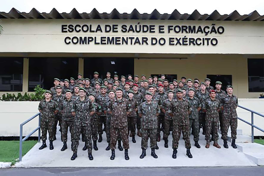 Você conhece o Exército Brasileiro? 15 O Exército Brasileiro é muito mais do que uma instituição de defesa; é um dos pilares mais sólidos sobre os quais se ergue a soberania da nação. Com presença...