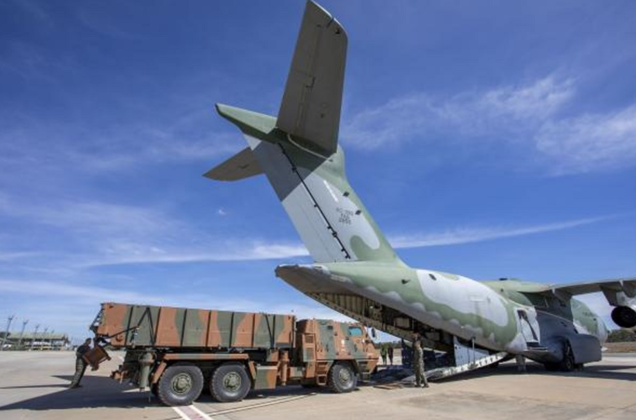 Você conhece o Exército Brasileiro? 7 O Exército Brasileiro é muito mais do que uma instituição de defesa; é um dos pilares mais sólidos sobre os quais se ergue a soberania da nação. Com presença...